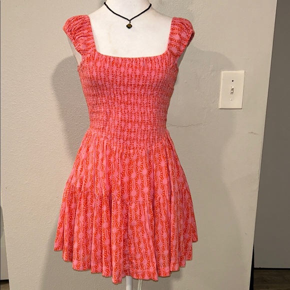 Free People Sweet Annie Mini Dress Pink Smocked Tiered Boho Size Small - Picture 3 of 9